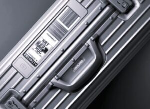 TLS Luggage 2 BW