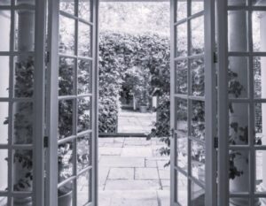 TLS UK Online Real Estate 3 BW